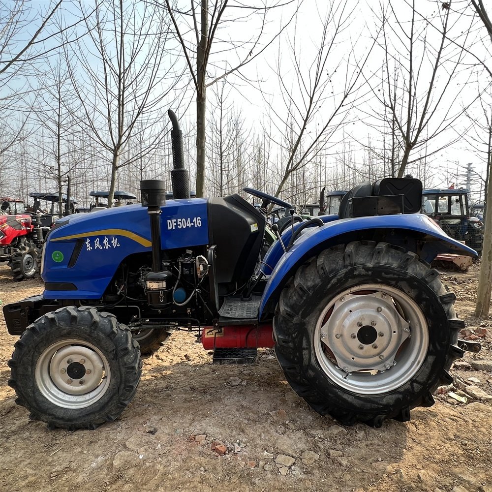 Hot Selling Farm 55hp China Cheap Agriculture Machinery Equipment 4wd Dealers Crawler Tractors Used for Paddy Field