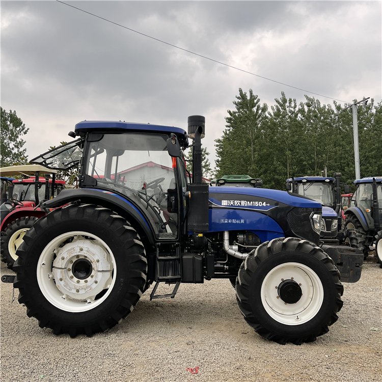 Used Tractor Lovol M1504-D 150hp Farm Tractors 4x4wd Agricultural Machine Four Wheel Tractor