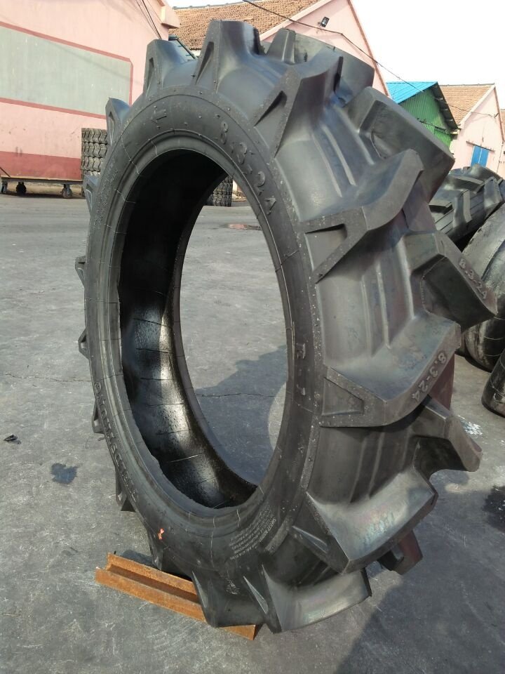 Special R1 Pattern Deep Tread Agriculture Tractor Tire 8.3-20 8.3-22 8.5-24 9.5-16 9.5-22 9.5-24 Bias Farm Tyres for Wholesale