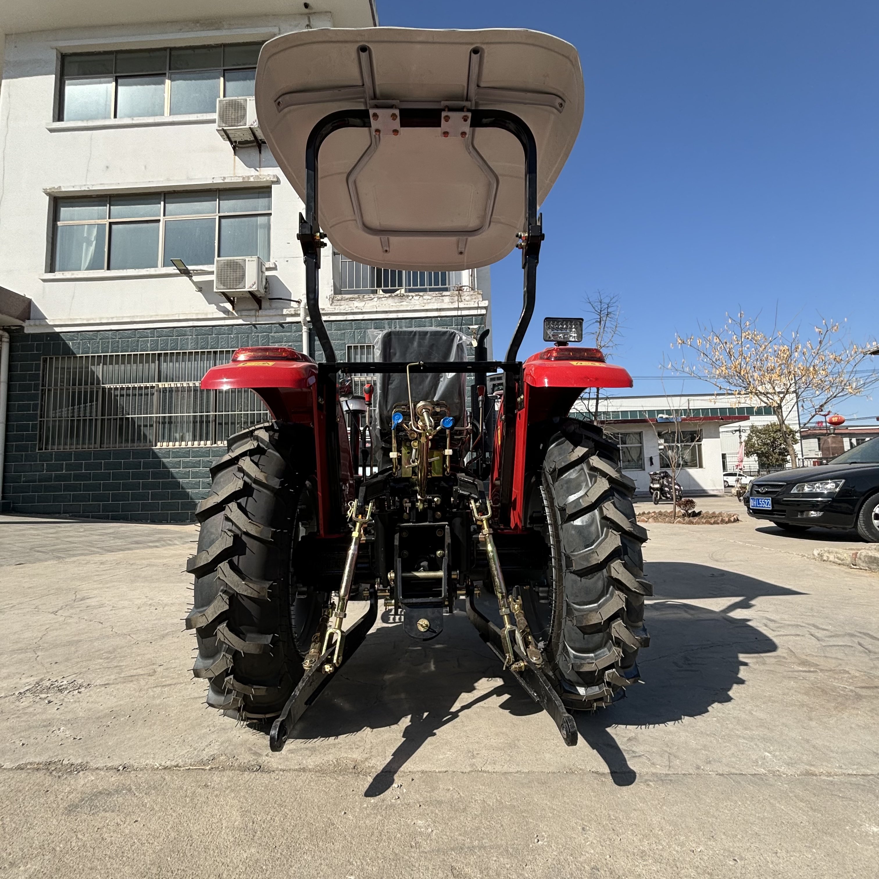 CE Certification Small Horsepower Low Price Tractor Mini Farm Tractor Four Wheel Sowing/rotary Tilling Tractors for Agriculture
