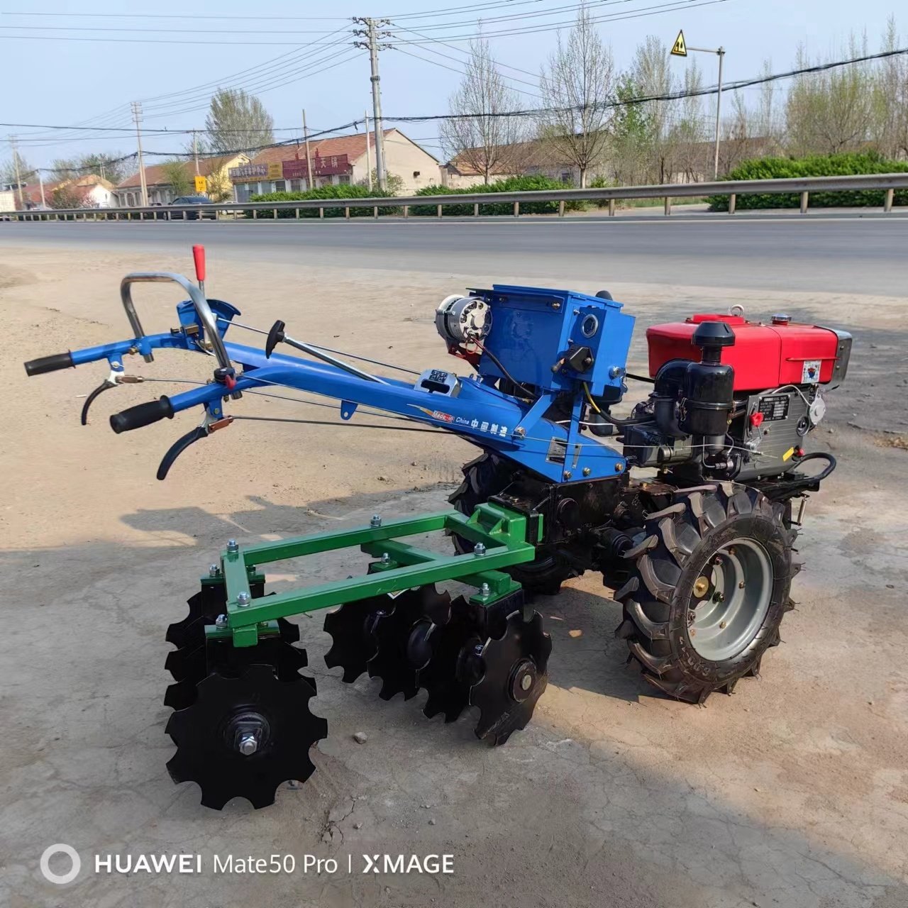 2025 New Product Ploughing Machine Walking Tractor 25hp Walking Tractor 2 Wheel Walking Tractor for Farming with CE