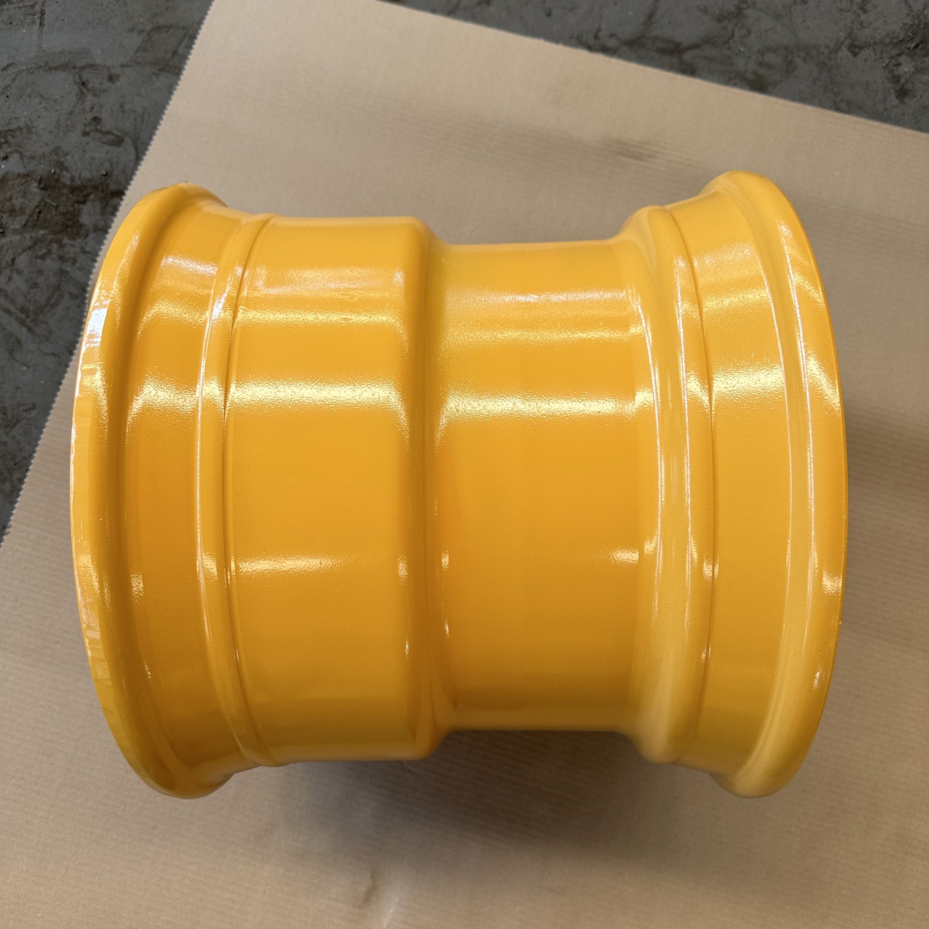 Customized Agricultural Tractor Wheels 15.5*13 Agricultural Steel Wheel Rims 13x15.5 for 400/60-15.5 Tires