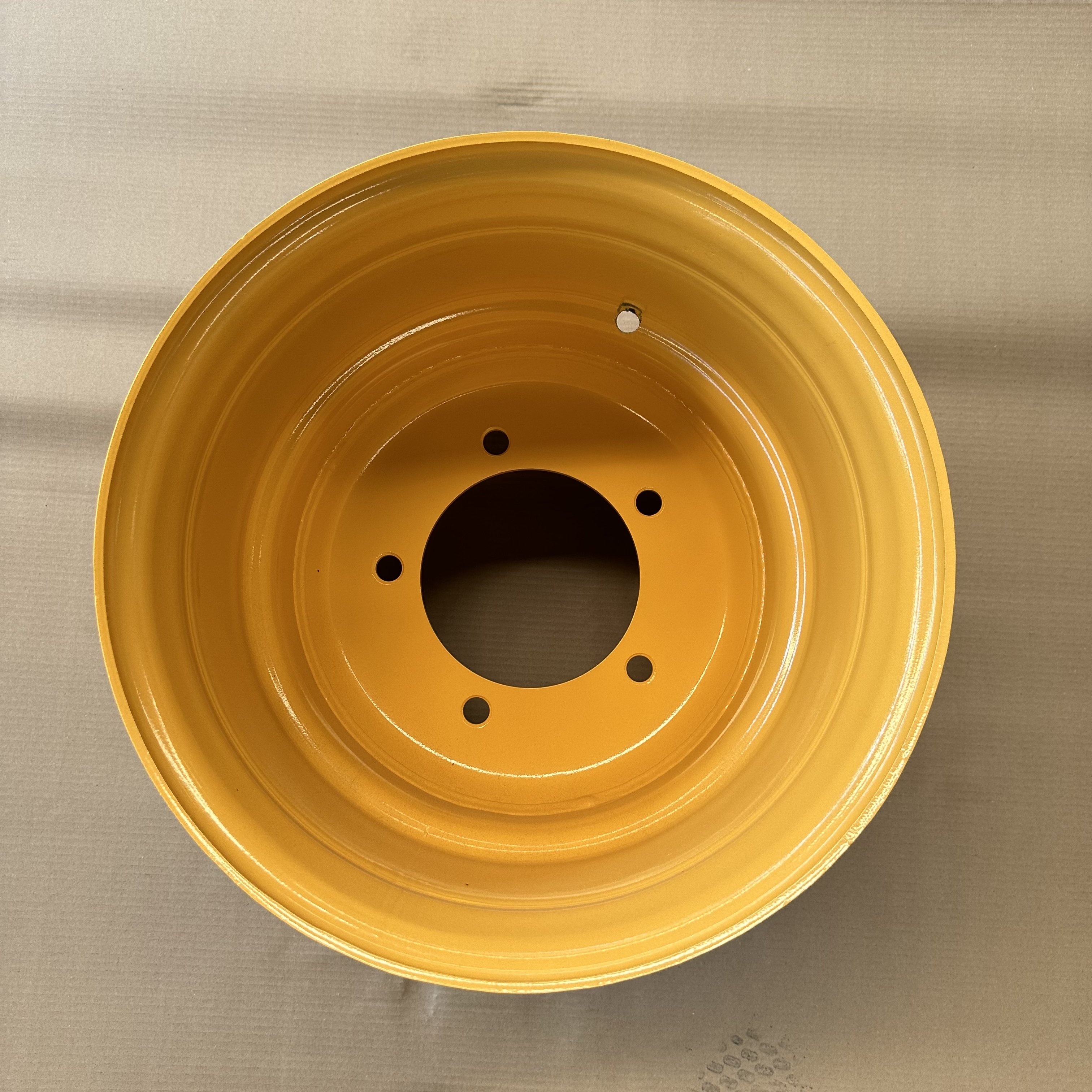 Customized Agricultural Tractor Wheels 15.5*13 Agricultural Steel Wheel Rims 13x15.5 for 400/60-15.5 Tires