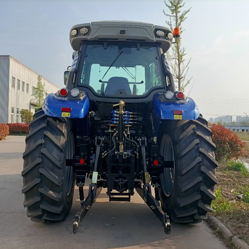 Legend New 200hp China Tractor Agriculture Diesel Tractor Usage Diesel Engine Pump Core Bearing