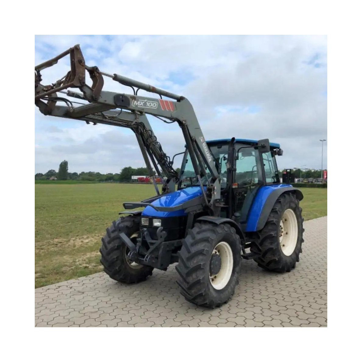 New Tractor 4X4wd Holland with Loader TD5 and Farming Equipment Agricultural Machinery
