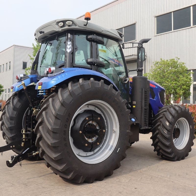 New 260hp 4WD Wheel Tractor Legend Mini/Large China Tractor for Farms and Manufacturing Plant