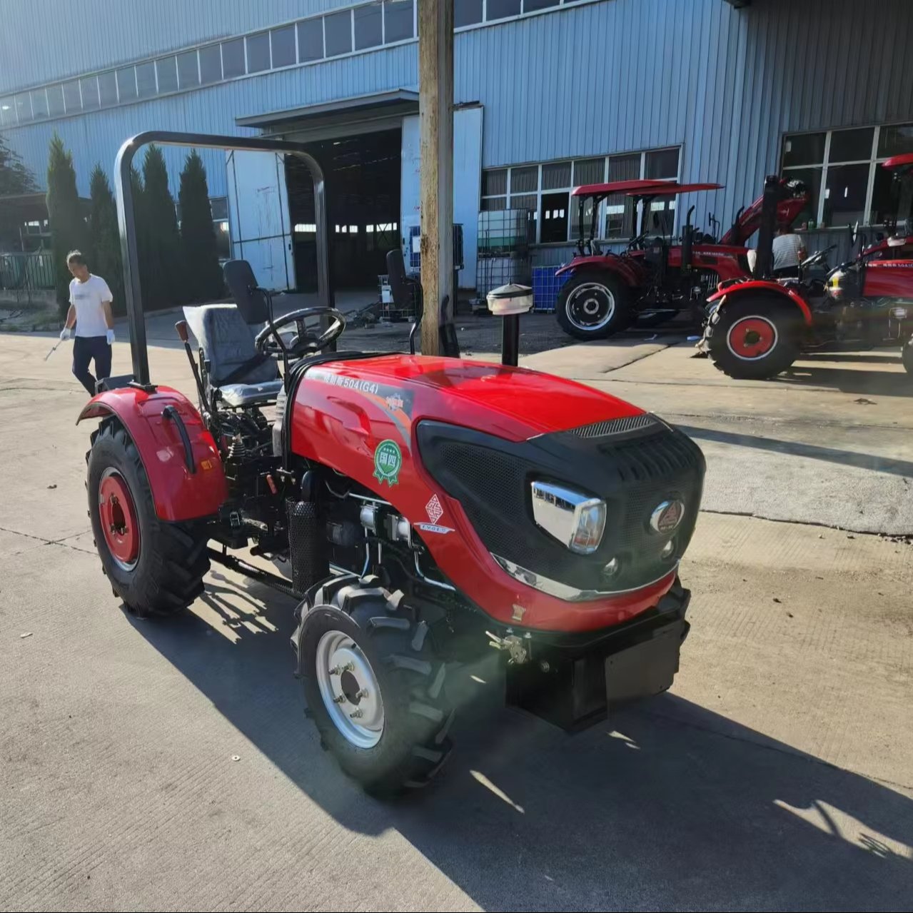 4WD Cost Effective China Tractor Agriculture Farm Orchard Garden Tractor 40HP-50 hp Mini Compact Tractor