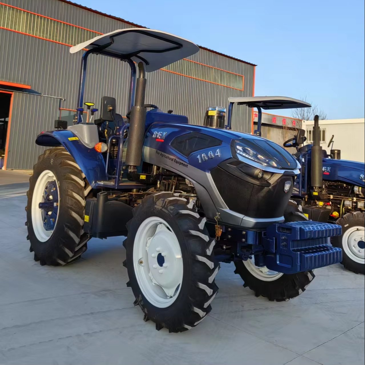 Factory Outlet Seller High Quality Agricultural 100hp Tractors Farm Mini Tractor