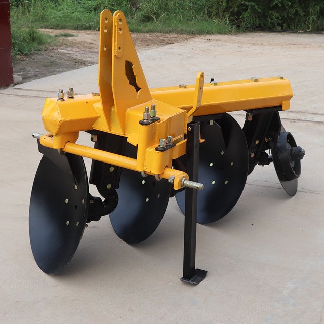 Wholesale Chinese Agricultural Three-point Suspension Hydraulic Flip Plow. 25-50 cm Deep Tractor Plough