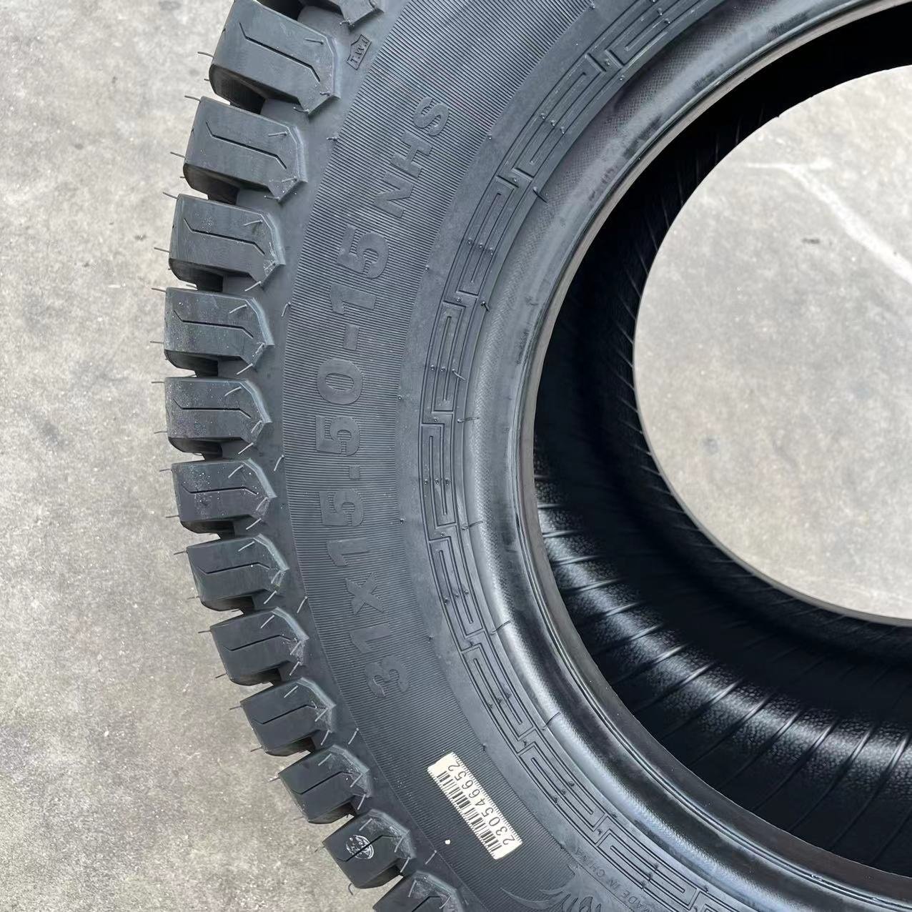 Garden Tractor Tire 31*13.5-15 31x15.50-15 R3 Tubeless Tire ROADMILE Brand