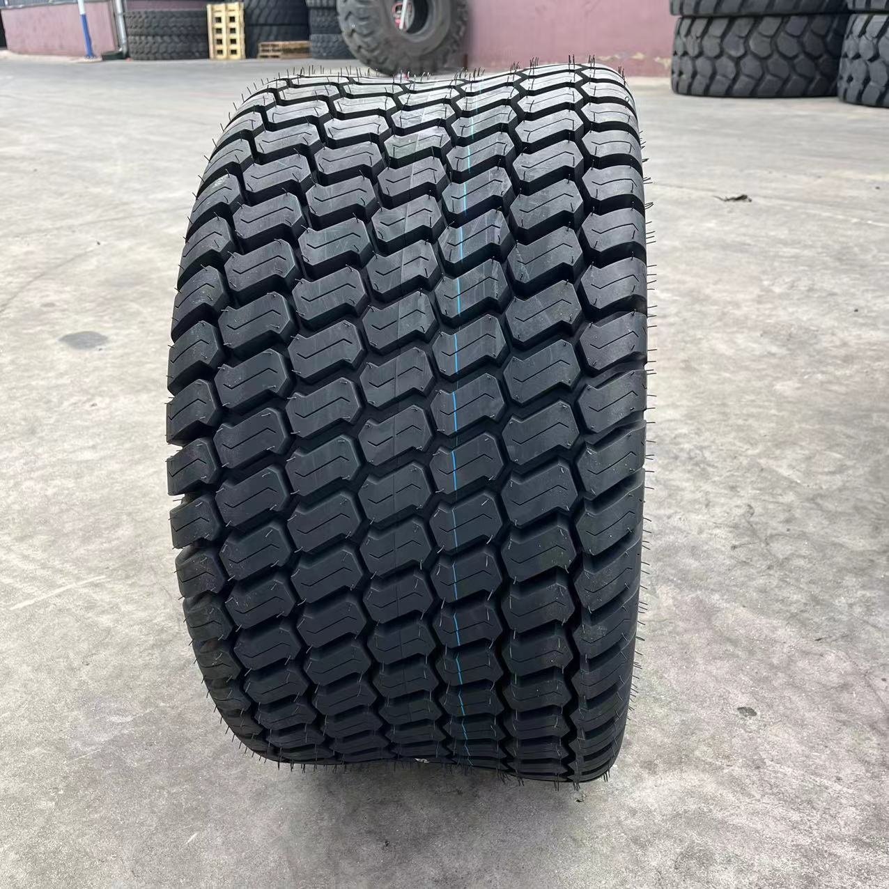 Garden Tractor Tire 31*13.5-15 31x15.50-15 R3 Tubeless Tire ROADMILE Brand