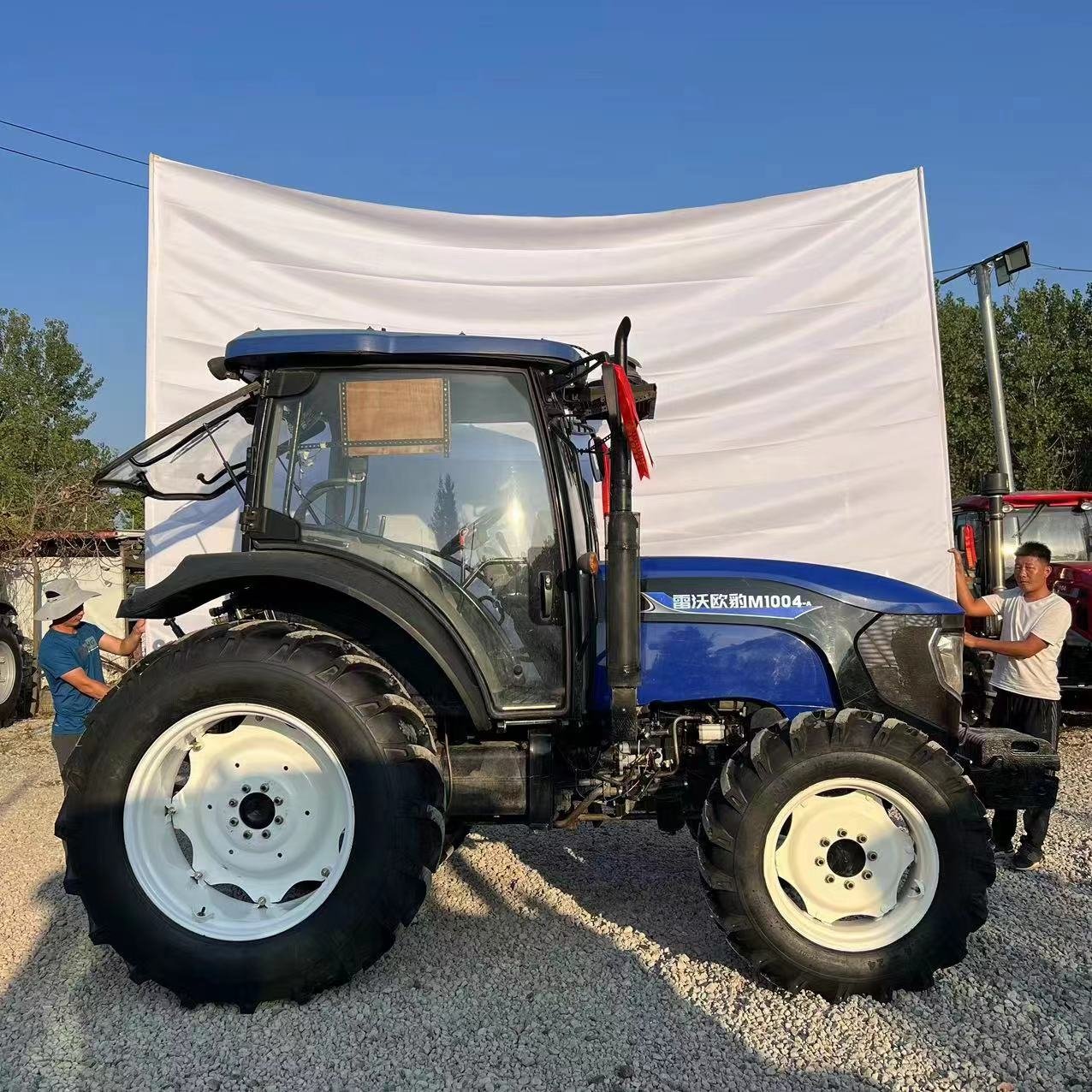 Hot-selling New Arrival 100HP LOVOL M1004 Tractor Used Agriculture Farm Tractor