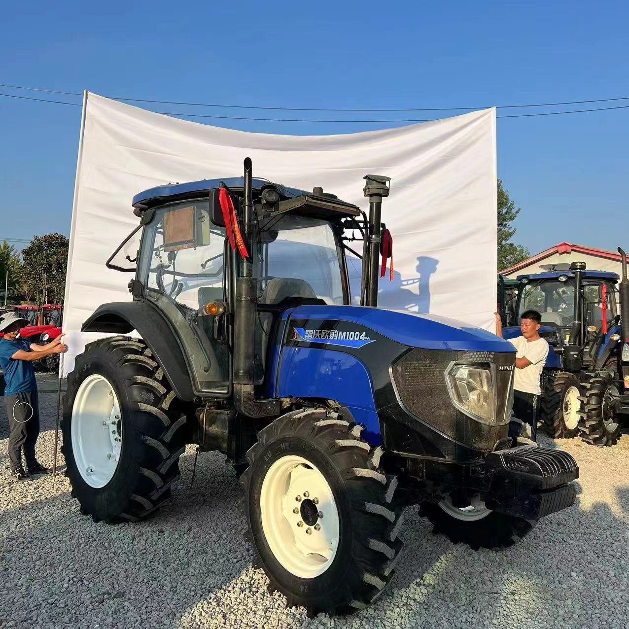 Hot-selling New Arrival 100HP LOVOL M1004 Tractor Used Agriculture Farm Tractor