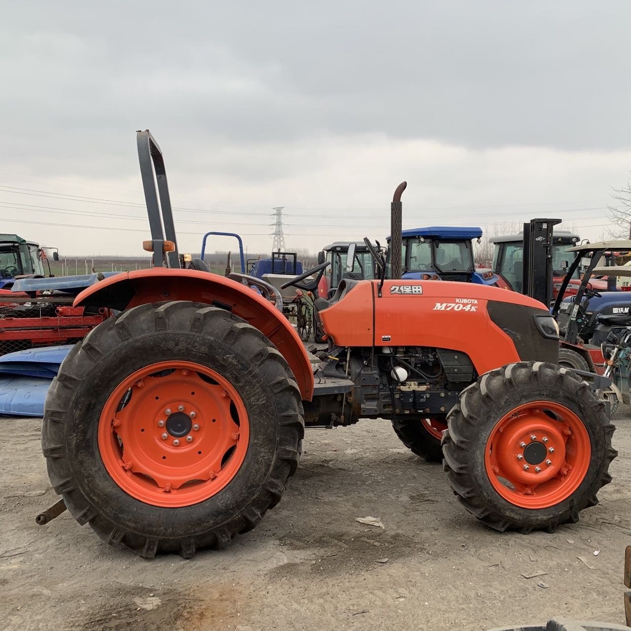 Used Kubota John Deere Massey Ferguson yanmar Lovol Df Farm Equipment Machinery Compact Garden Tractors 4wd for Agriculture Sale
