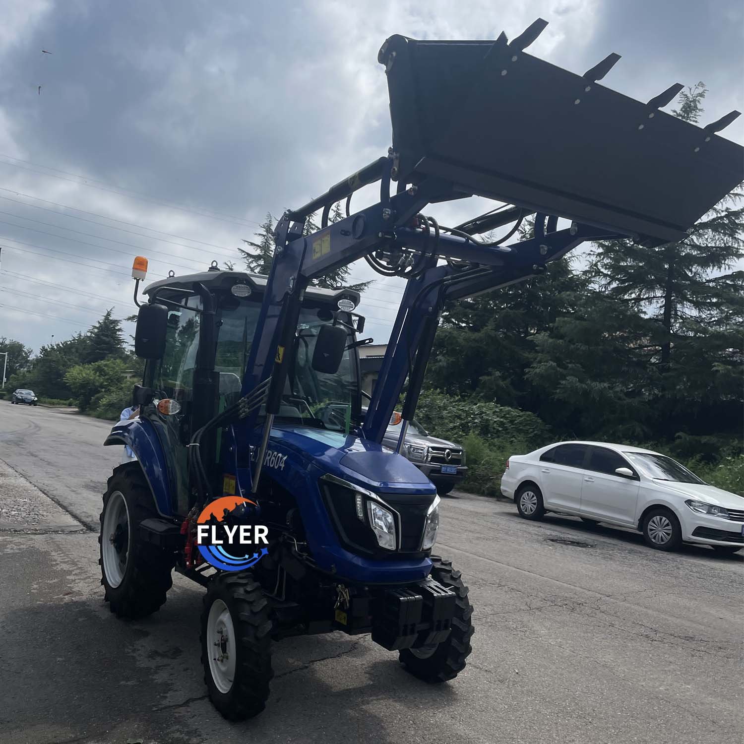 Farm Sale Buy 25HP 30HP 40HP 50HP Tractor with Ropes
