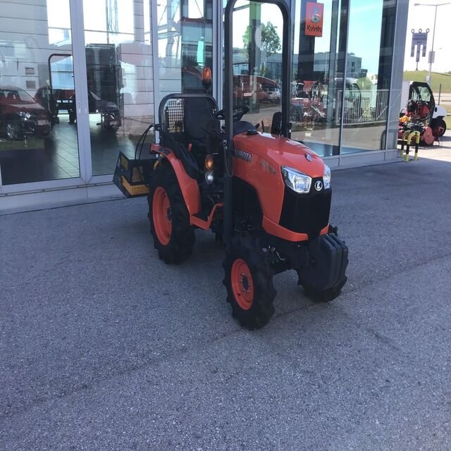 New 4x4 Mini Farm Tractors With 30hp 50hp 80hp & 90hp Kubota Engines Used Agriculture Machinery 4WD Farm Tractor for Sale