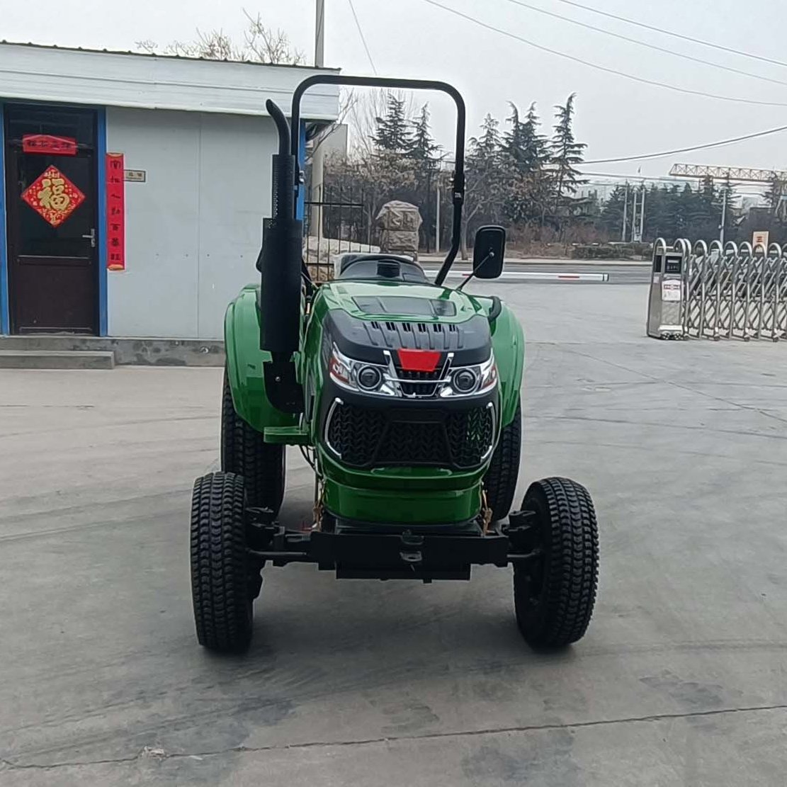 Cheap New Chinese Agricultura Small Tractor De Agricultura 4 Wheel Tractor at High Quality Agricultural 4x4 Tractor De Granja