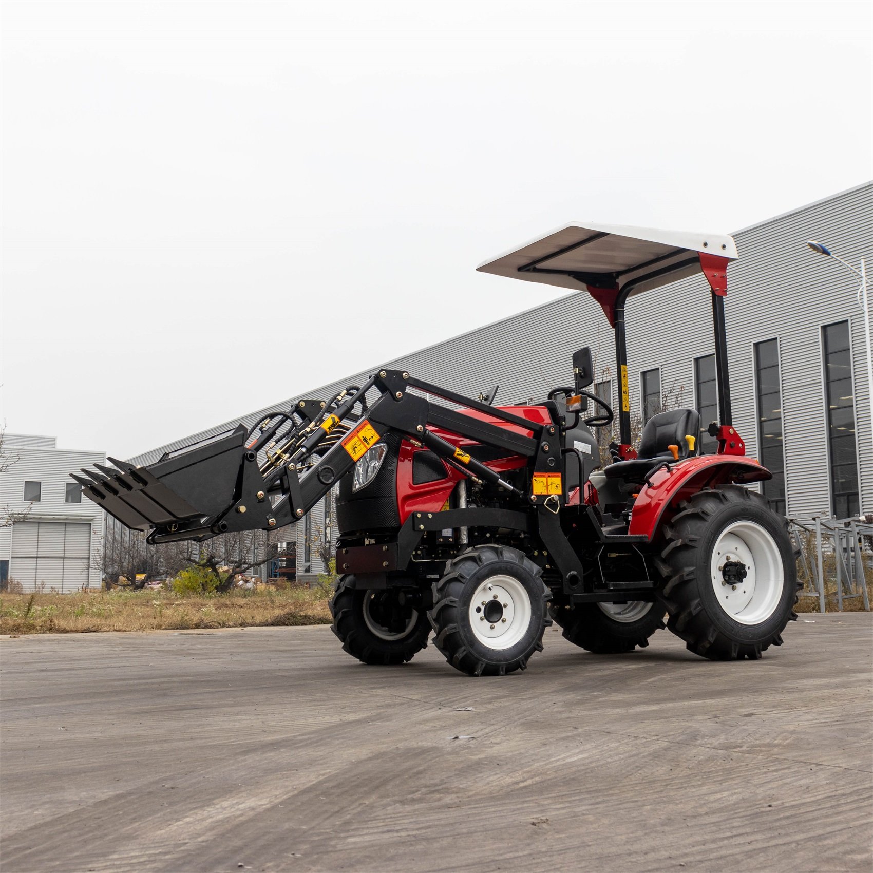 Chinese New Tractor 25hp 254 30hp 304 404 40hp Farm Machinery Mini Farming 4*4 Tractor Mini Agriculture Tractor