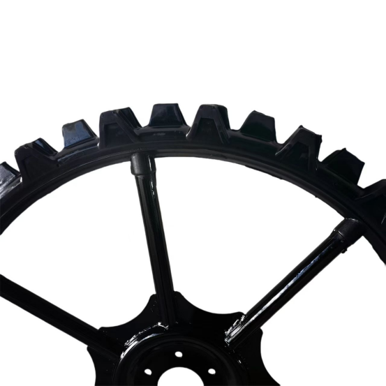 Solid Rubber and Steel Tires for Agricultural Machinery for Tractors and Cultivators Wheel Rim Type for Farms New and Used