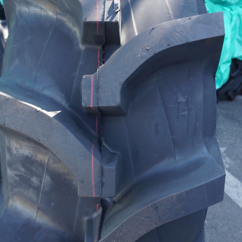 R2 Agricultural Tyres for Tractor Paddy Field R2 16.9-34 18.4-34 28L-26 Chinese Farm Tires With Factory Wholesale Price