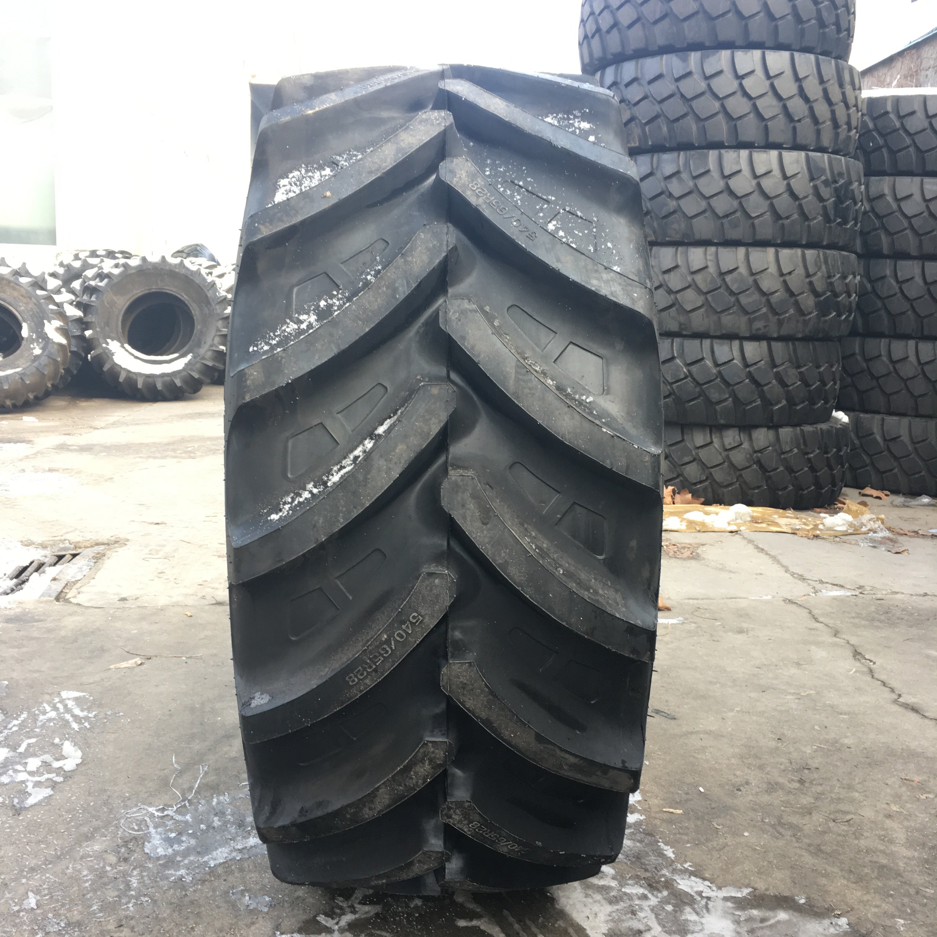 China Manufacturer 18.4R30 Agriculture Radial Tire 460/85R30 for Sale