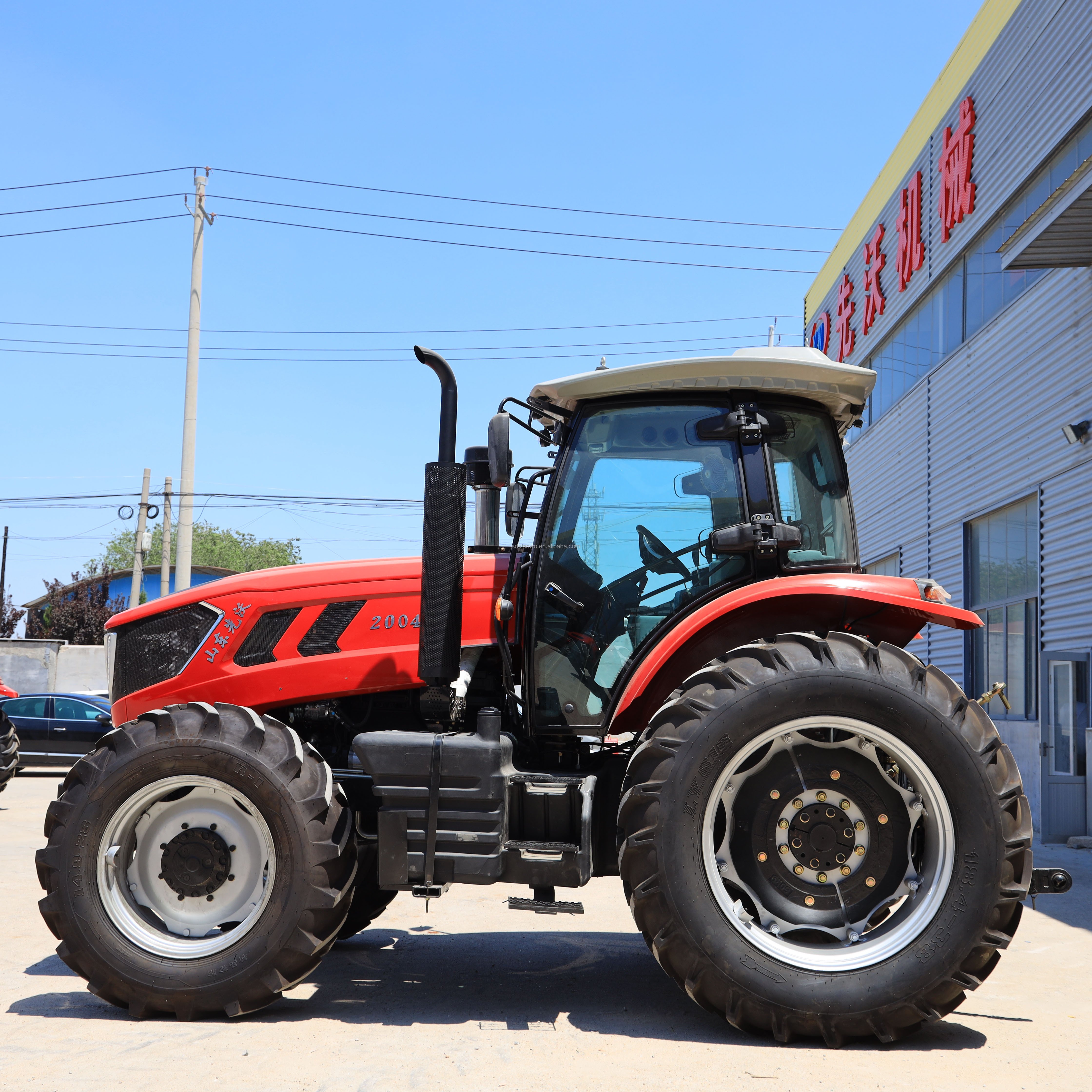 2WD/4WD 4x4 180hp/200hp/220hp/240hp/260hp Tractors Garden/Agricultural/Farm John Deer Mini Tractor for Sale