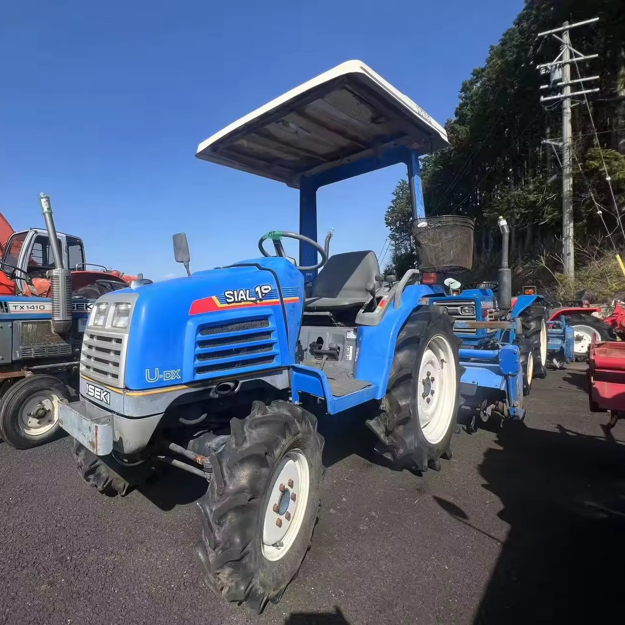 Japan Original Used SIAL 18 U-DX Wheel Tractor Iseki 25/90/20HP Engine/Motor Ships From Port for Sale