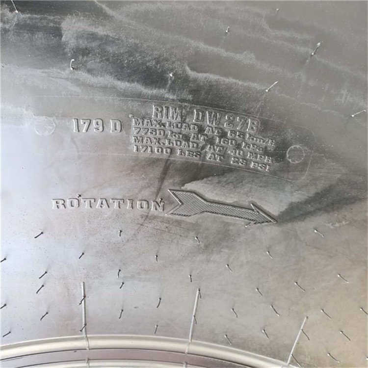 High Speed Tractor Tires 800/70R38 Agricultural Tire for Sale