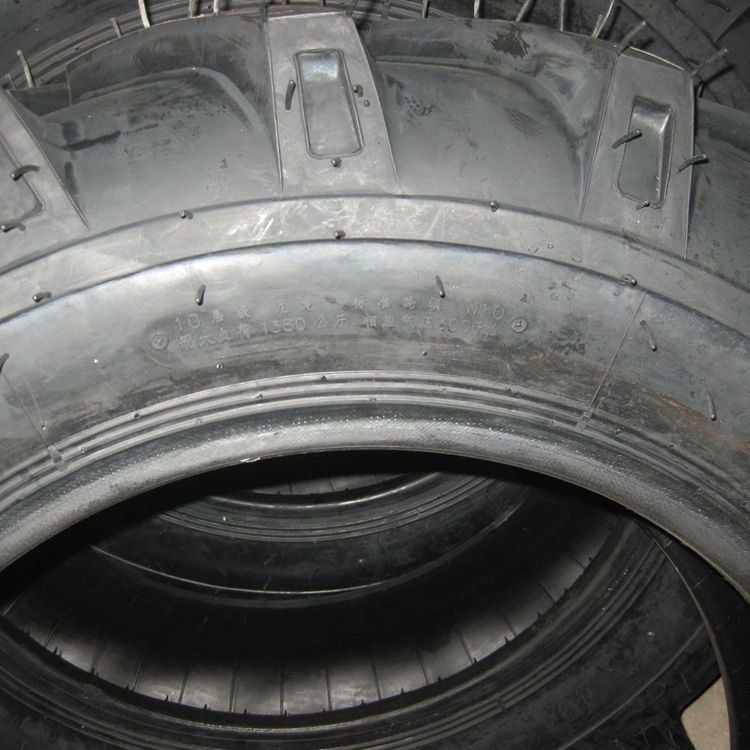 China Good Year 11.2x24 New Bias Design Agricultural Tyres 11.2-24 12.4-24 Tractor Tires for Agriculture Inner Tube
