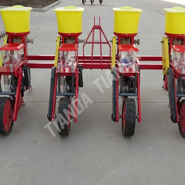 Newest Product in China air Suction 4 Rows Corn Planter for Industrial Equipment