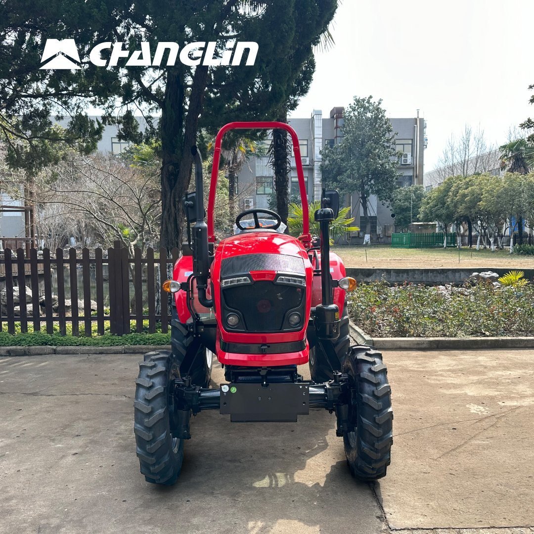 Multifunctional 4X4 Wheel 4WD 25hp 40hp 50hp 70hp 90hp 130hp Tractor Front Loader Farm Garden Tractor with Optional Parts
