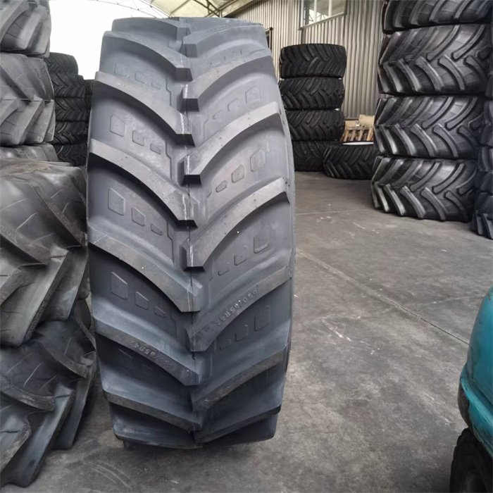 Radial AGRICULTURAL TRACTOR TYRE 620/65R42 R-1W Farm Tire