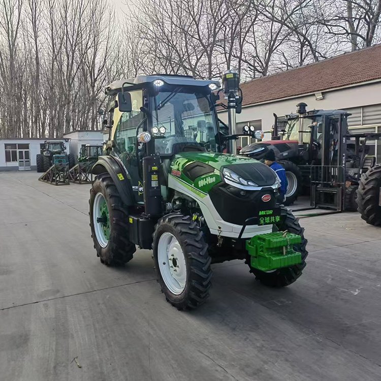 Multifunctional 70HP Agricultural Tractor 4-Wheel Drive Used Farm Machinery Equipment 80HP Rated Power