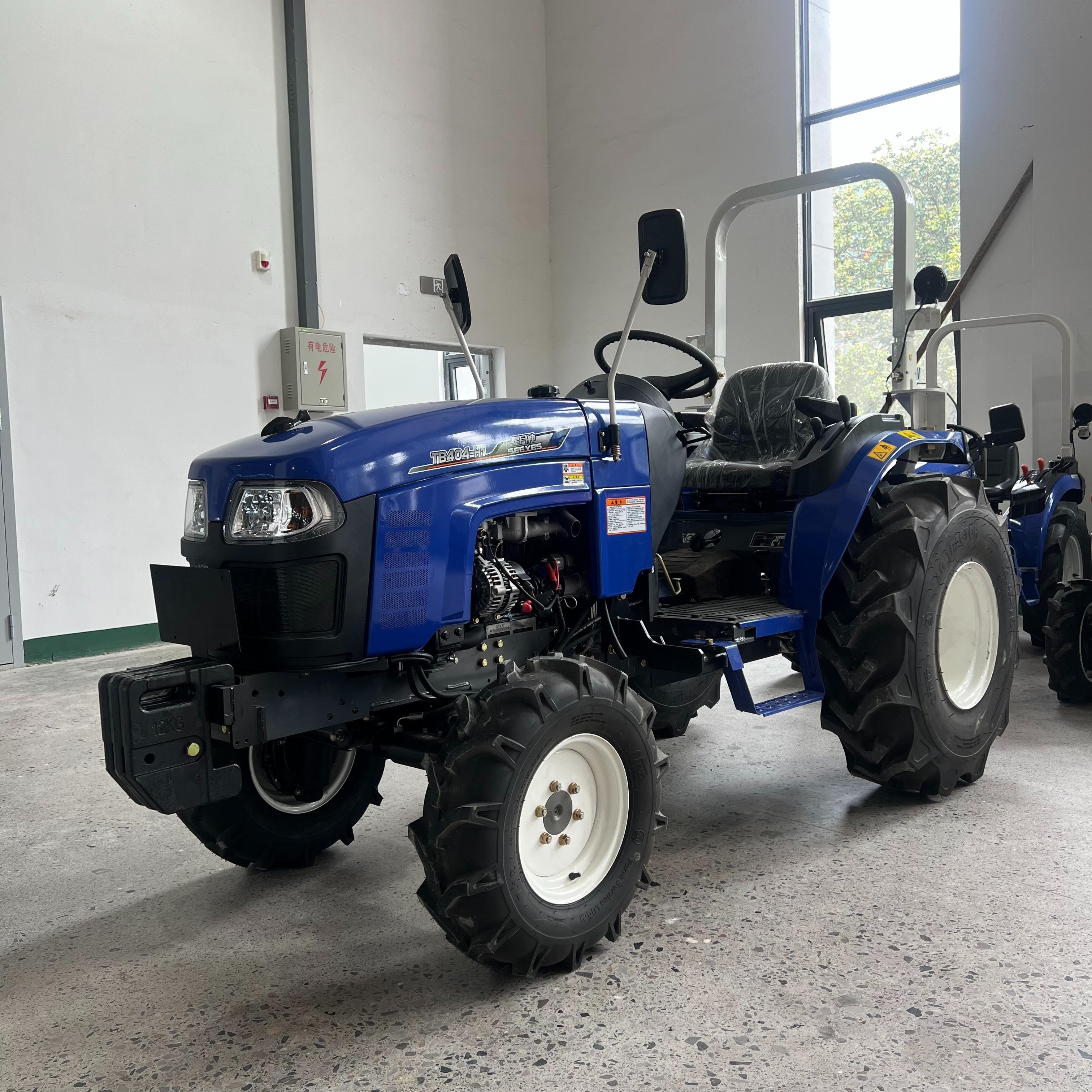 New Shandong Compact Tractor Mini Farm Machine Agricultura Tractors Mini 4x4 Chinese 30hp 40hp Small Tractor for Sale