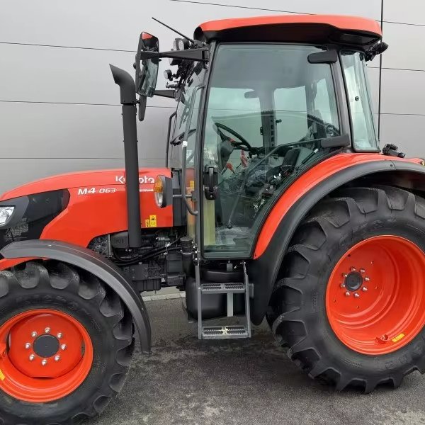 High Standard Used Kubota B2320 4WD Tractor 90HP for Agriculture Wheel Tractor With Engine and Pump Farm Suitable