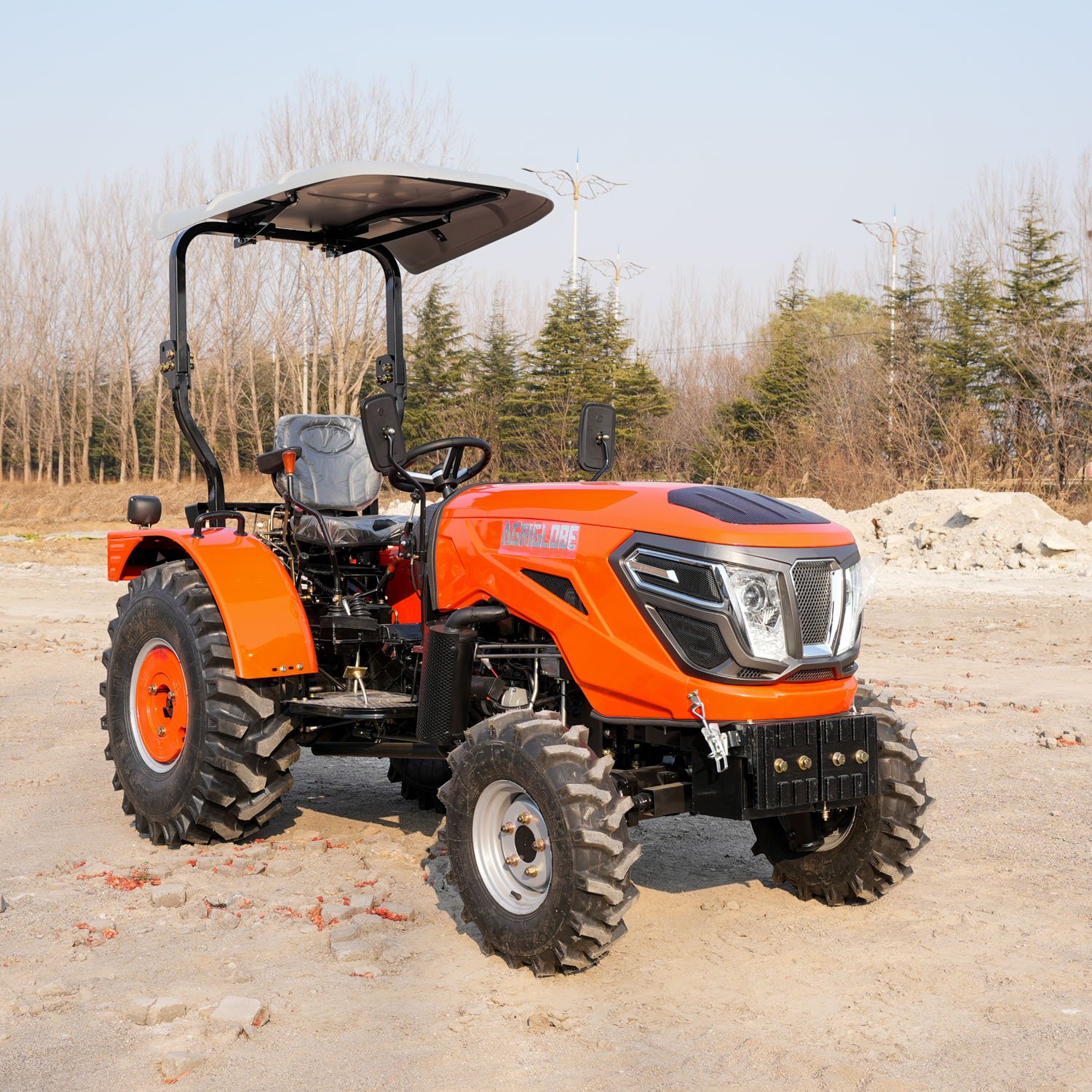 Mini Farm Tractor Farm Implements Small Agricultural 40HP 50HP 60HP 4WD Tractor with Awning