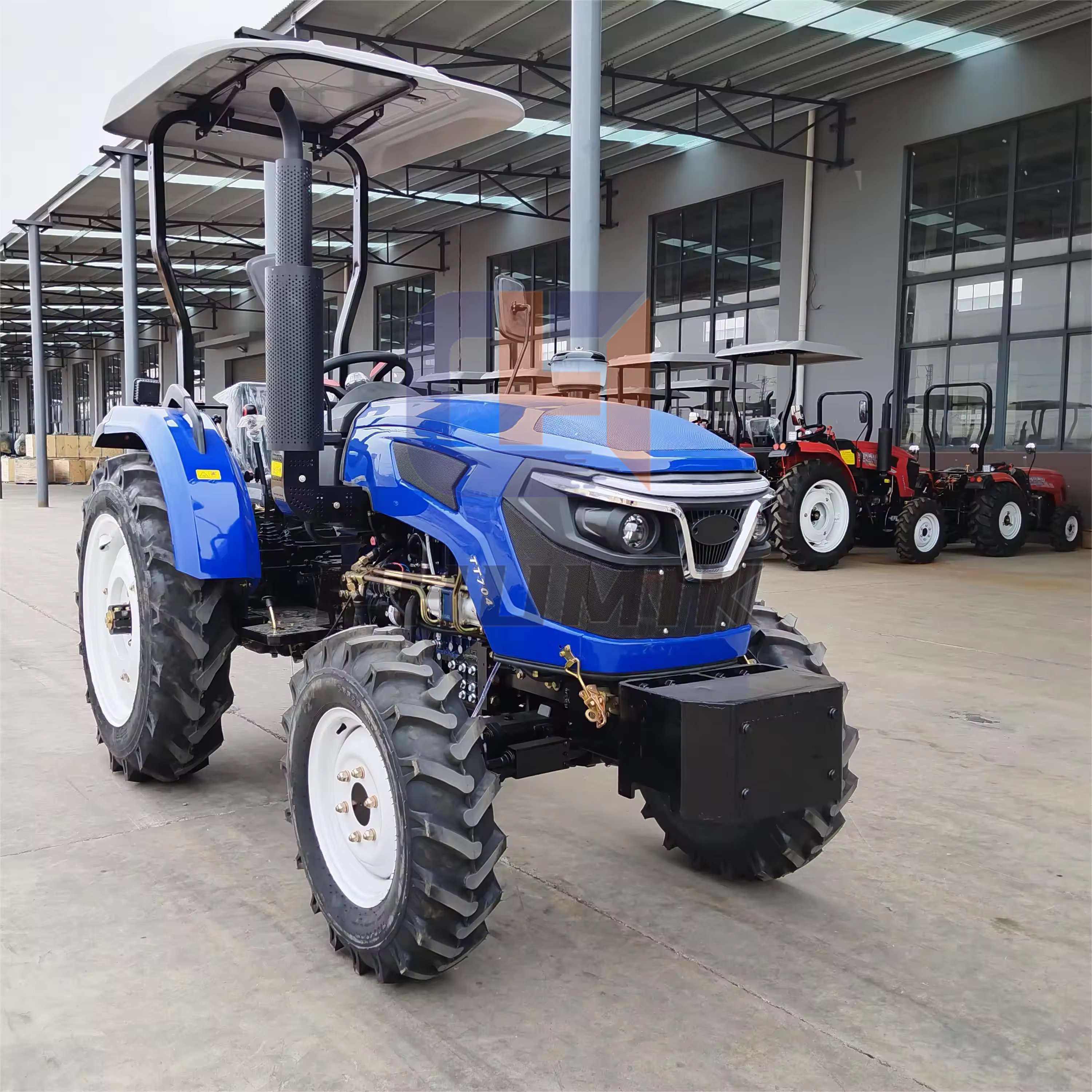 Strong Four-Wheel Drive Agricultural Tractor with Front Loader Disc Harrow Disc Plowing Machine