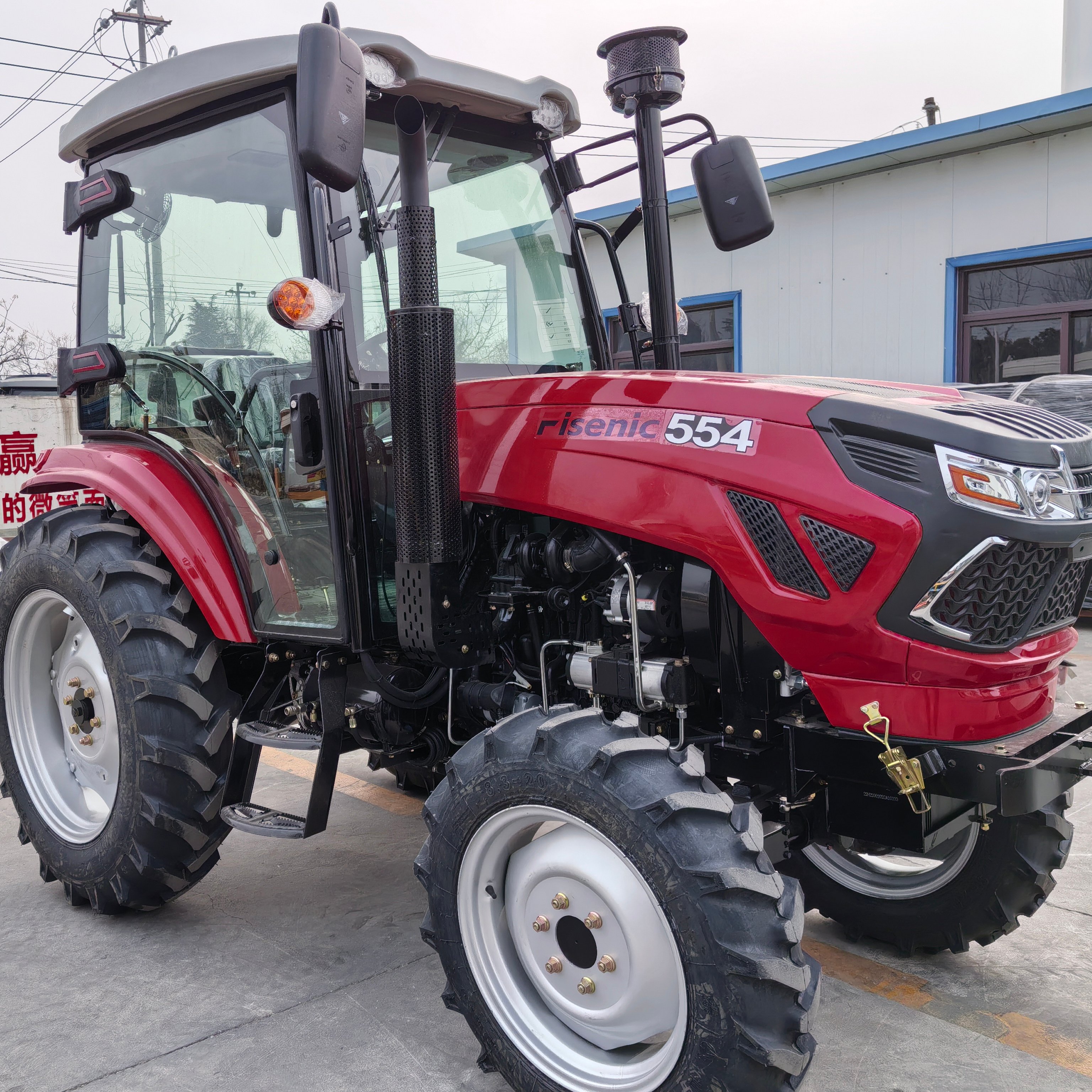 New 554A Model Red 4x4WD Mini Tractor 40hp Diesel Wheel Tiller Core Components Include Motor and Engine