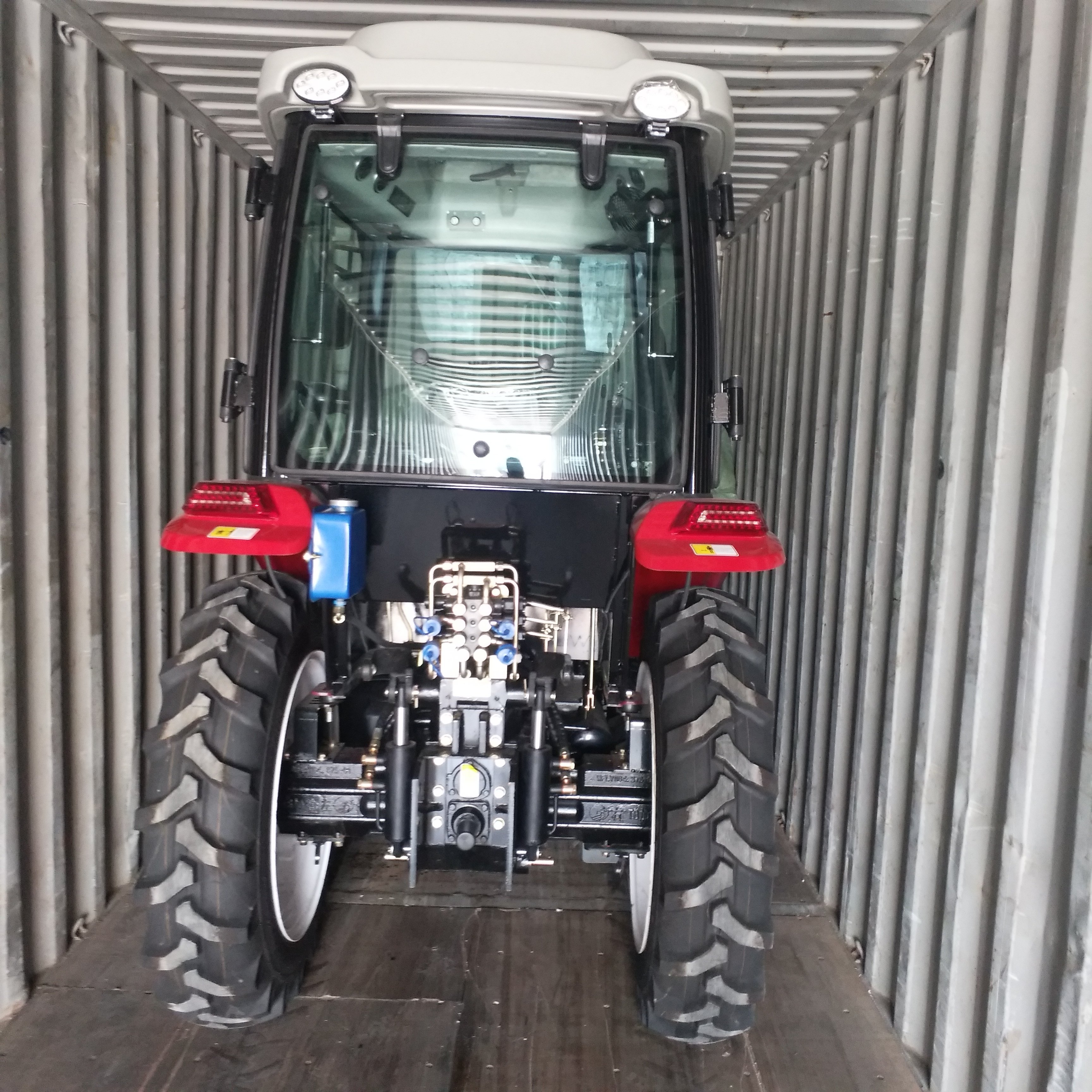 70HP 80HP 100HP Wheeled Tractor Small Mini Tractor 4WD Agricultural Four Wheel Tractor Wholesale for Sale