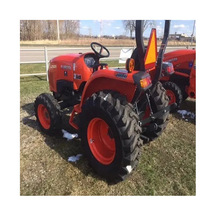 Japanese Used Tractors Kubota 4x4 Farming Machine Agricultural Tractor Agricola Used Kubota Tractor
