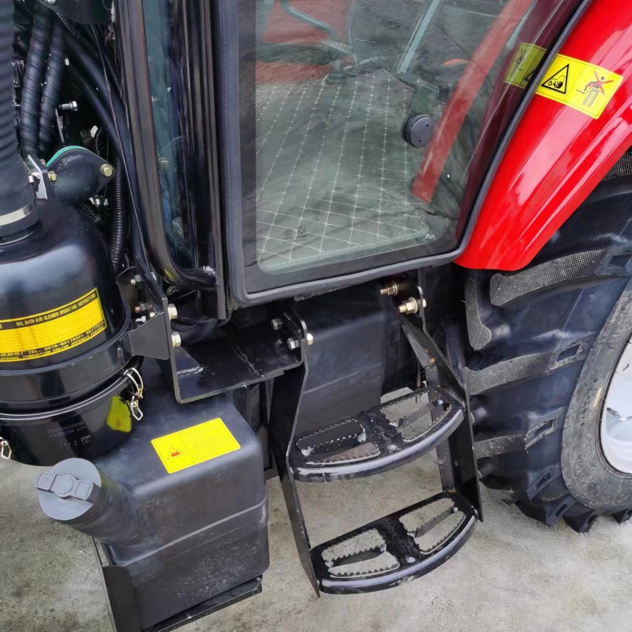 50-70HP 4WD Farm Machinery Tractors Fully Automatic Chinese Machine Agricultural