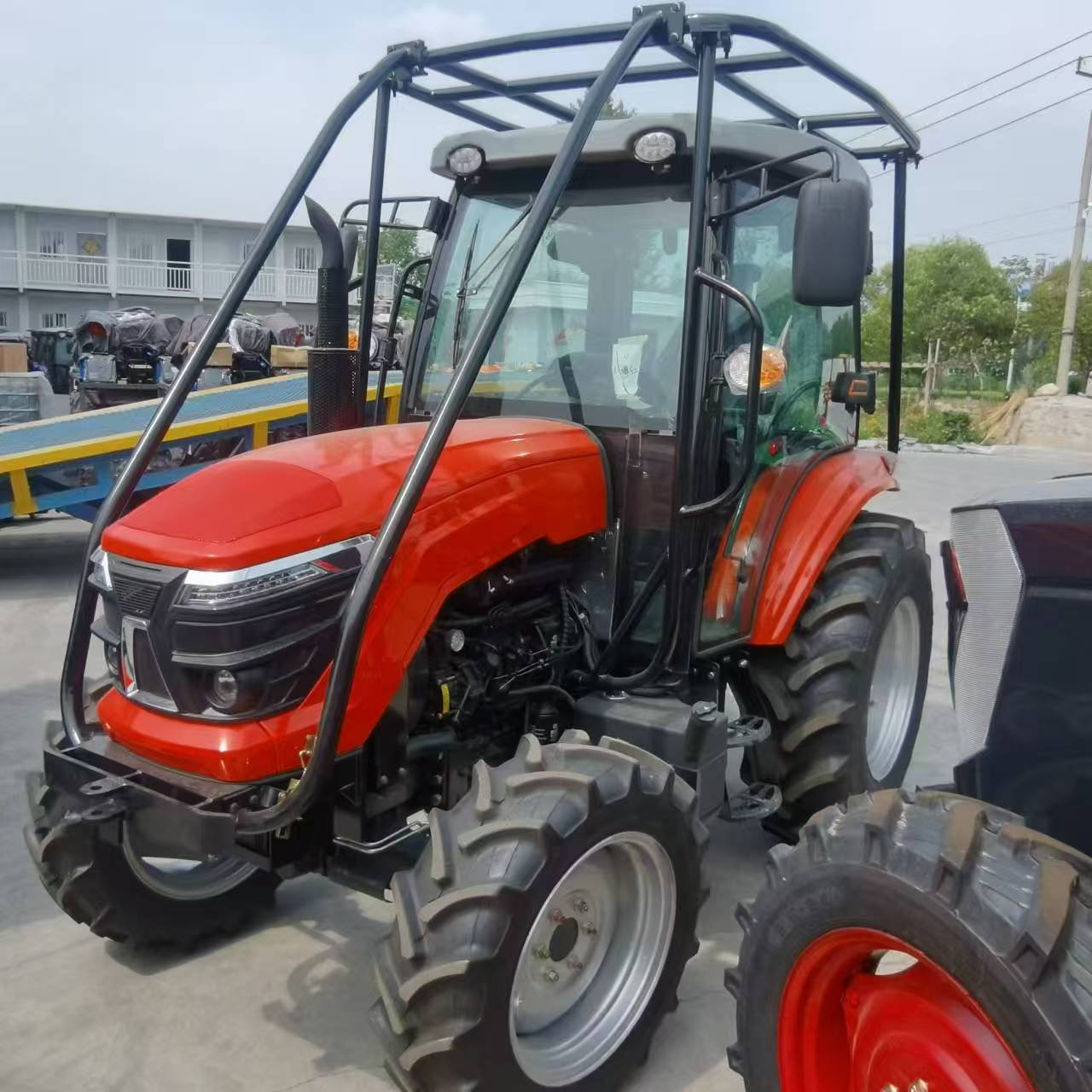 China Manufacturer's Cheap Farm Tractor for Sale 4WD 4x4 90-180hp Wheel Tractor