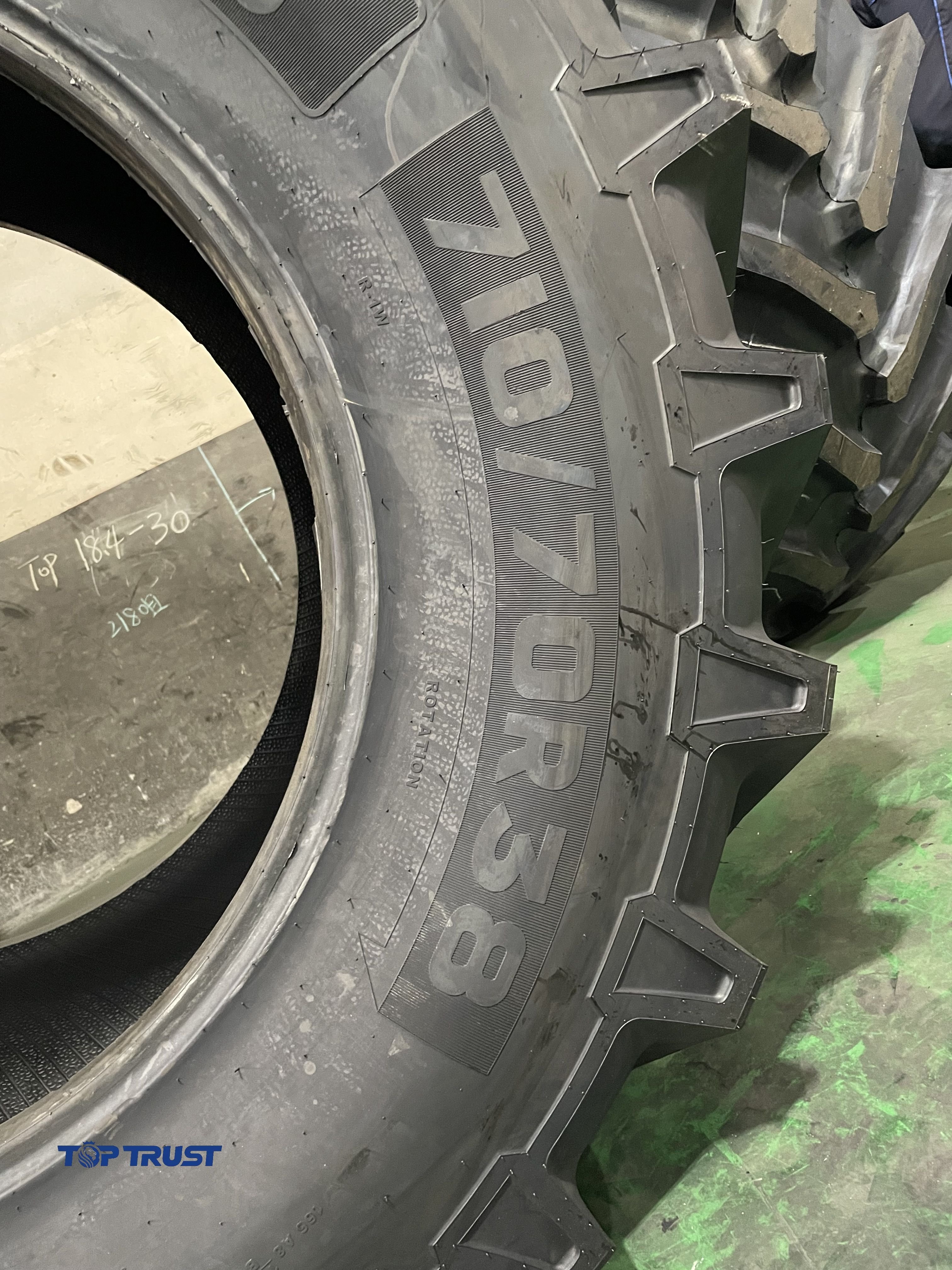 Radial Tractor Tyre 710/70R38 800/65R32 Farming Tires