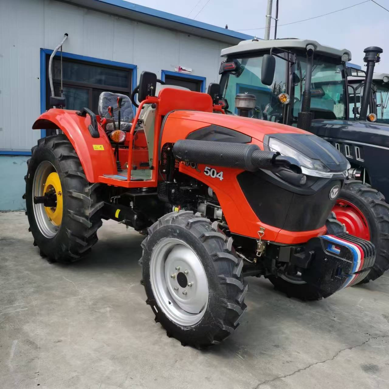 Jesray 4x4 Mini Tractor with 70/80/90 HP Multifunctional Agricultural Farm Tractor with Motor Pump Gear Now Available Sale