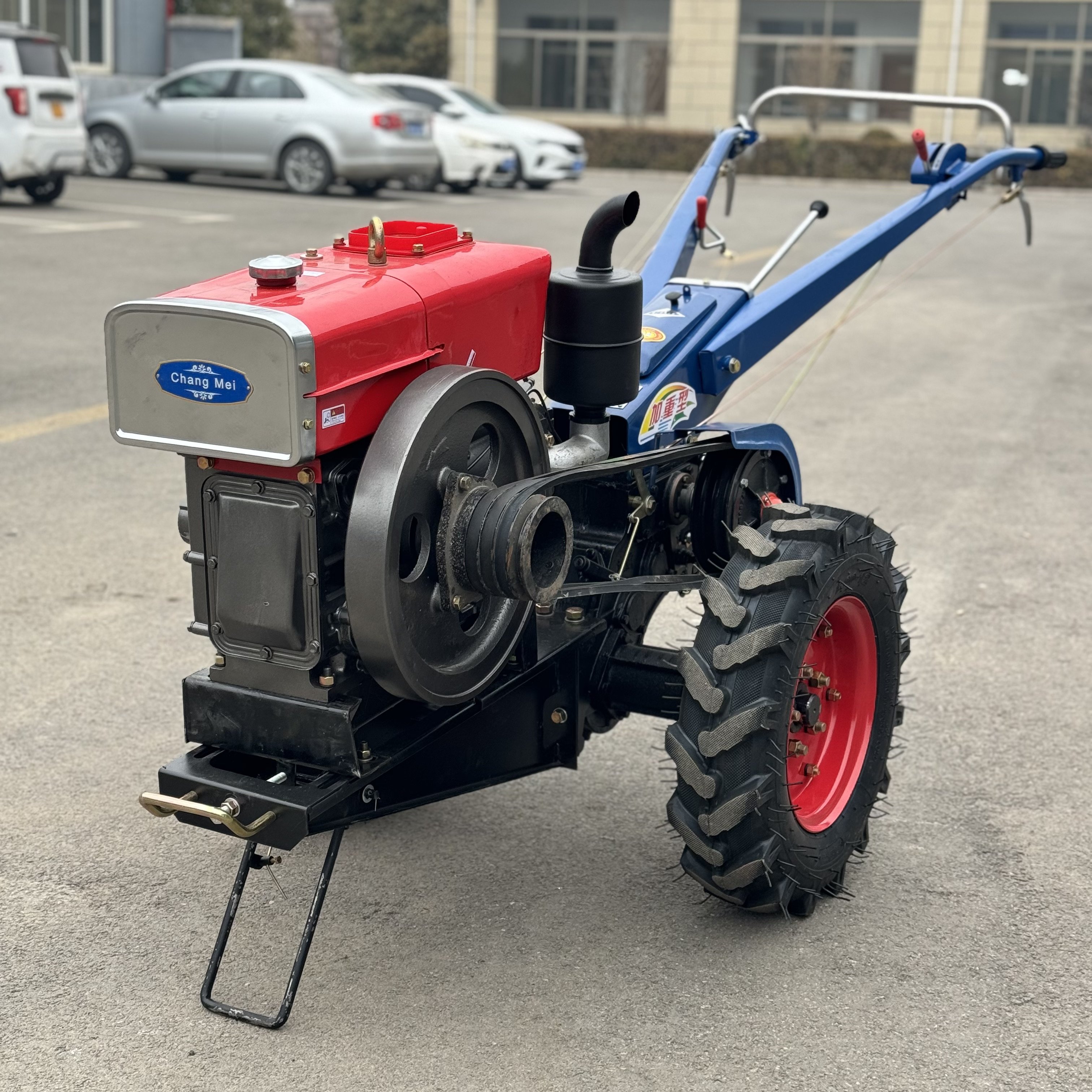 12HP 15HP 18HP Mini 2 Wheels Farm Agricultural Machinery Hand Walking Tractor for Farm Implements/Attachments
