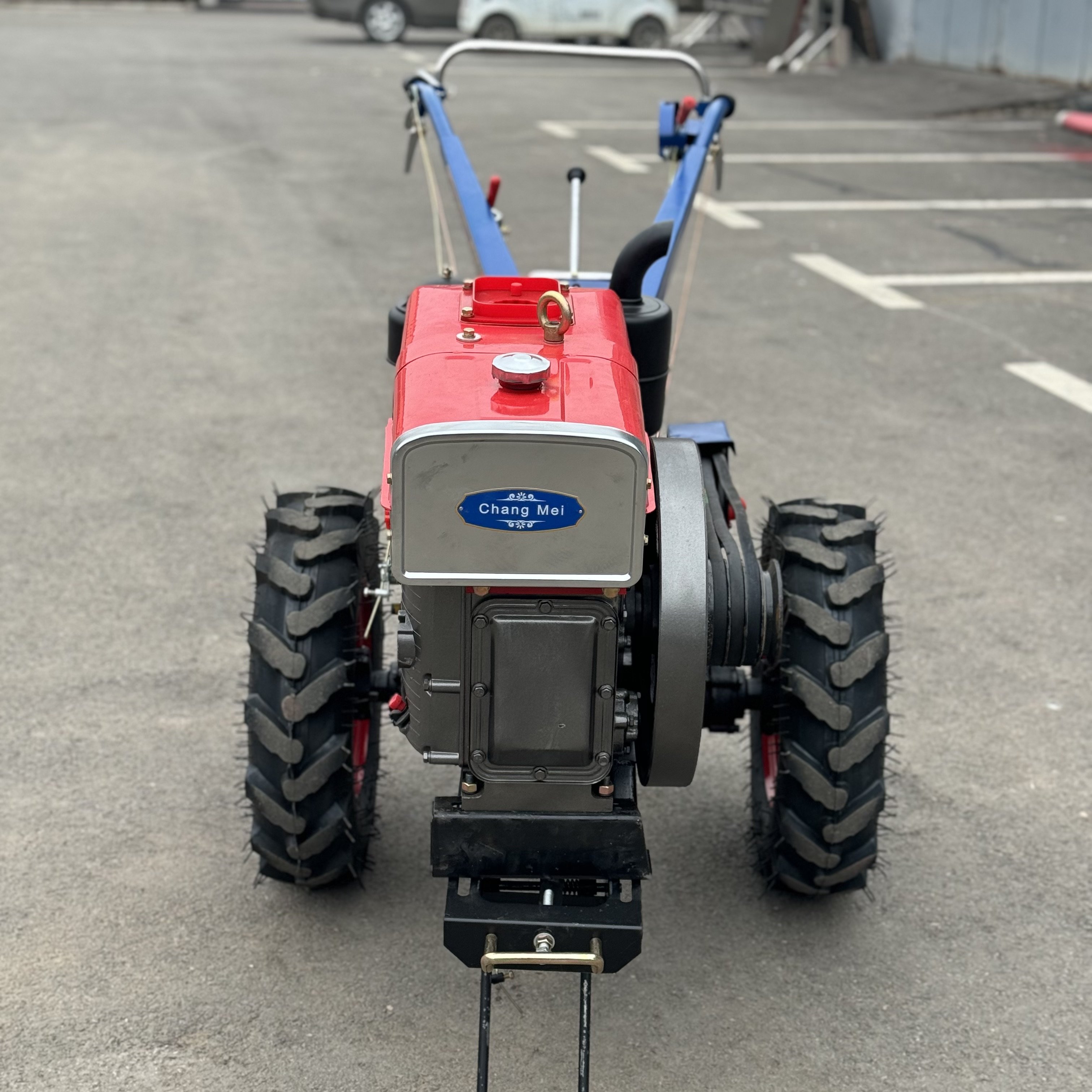 12HP 15HP 18HP Mini 2 Wheels Farm Agricultural Machinery Hand Walking Tractor for Farm Implements/Attachments