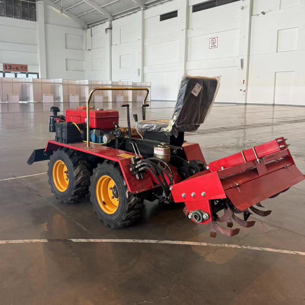 Mini Agricultural Four Wheeled Tractor High Effciency Farming and Agriculture Tractors