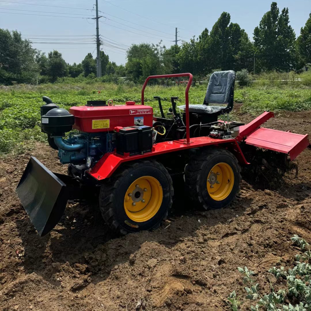 Mini Agricultural Four Wheeled Tractor High Effciency Farming and Agriculture Tractors