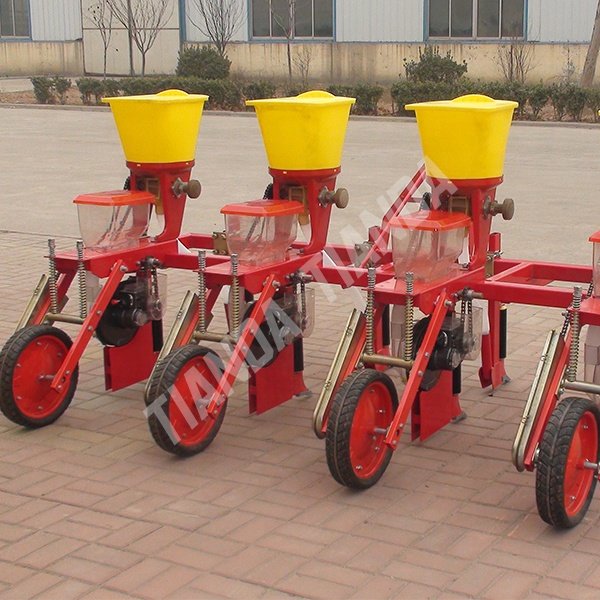 Tractor Maize Seeder Corn Planter Machines for Sale Walk Behind Tractor Driven 3 Row Corn Planter Planting Machine