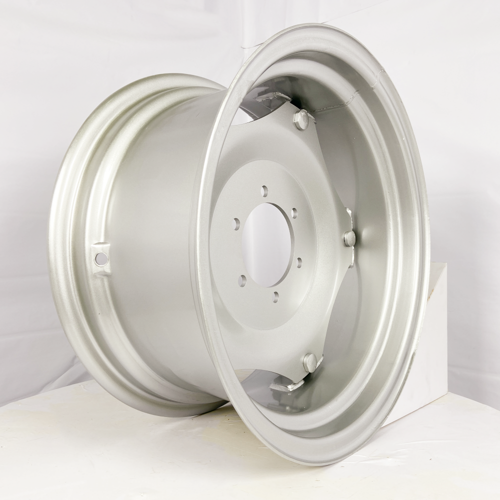 Factory Priced W10*20 Steel Farm Tractor Wheel Rim Agricultural Tractor Wheels for Sale in China